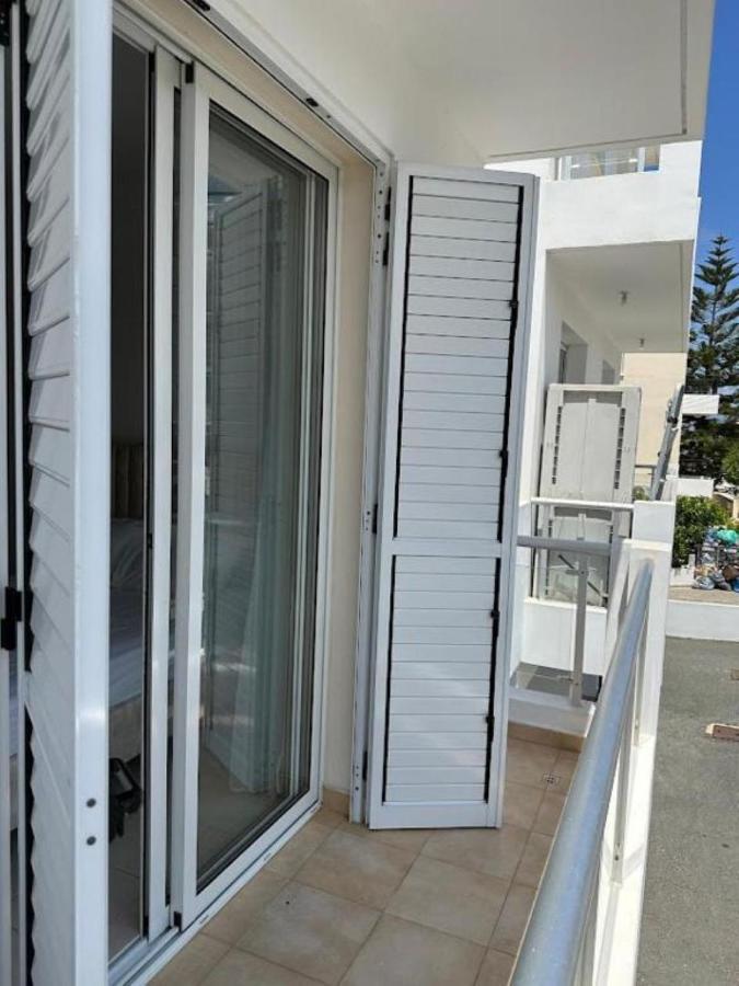 H&O Alina Sunset Apartment Paphos Exterior foto